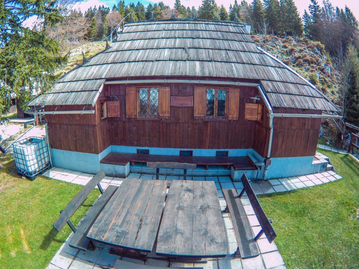 Velika Planina Chalet Slovenka Стаховица Экстерьер фото